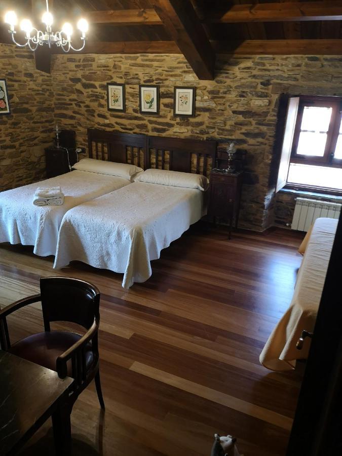 Casa Do Morcego Guest House Valdovino Ngoại thất bức ảnh